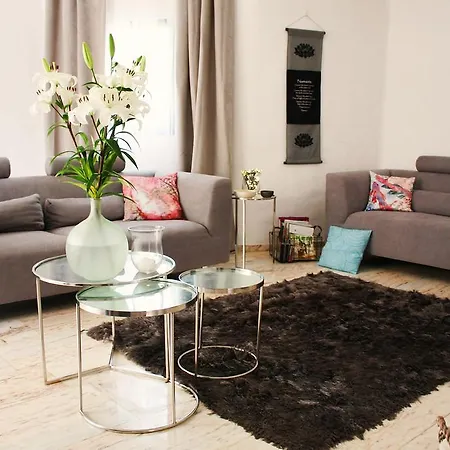 Guest house La Perla *